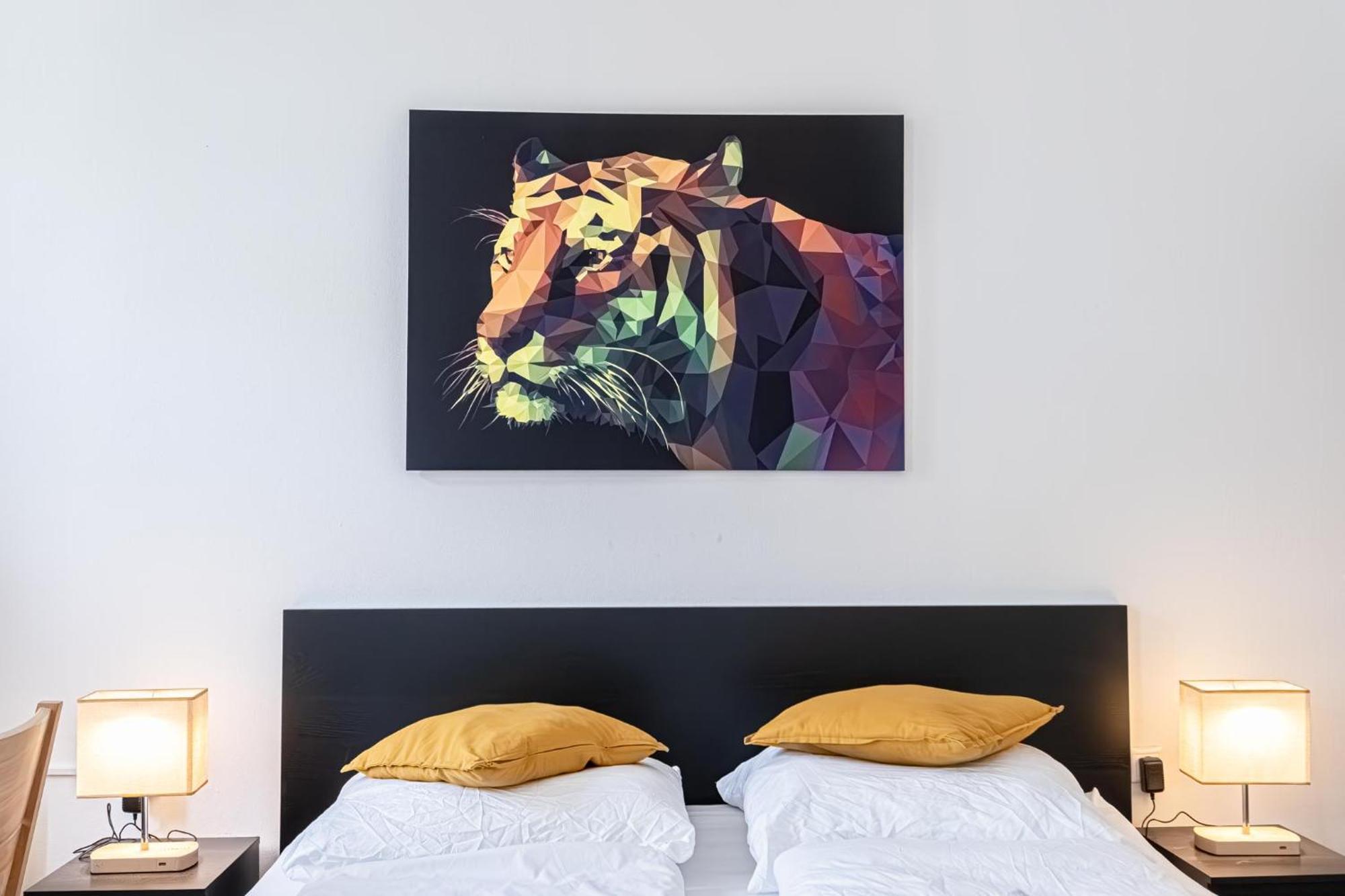 Apartmán Explore Vienna: 1br Retreat Near Westbahnhof Vídeň