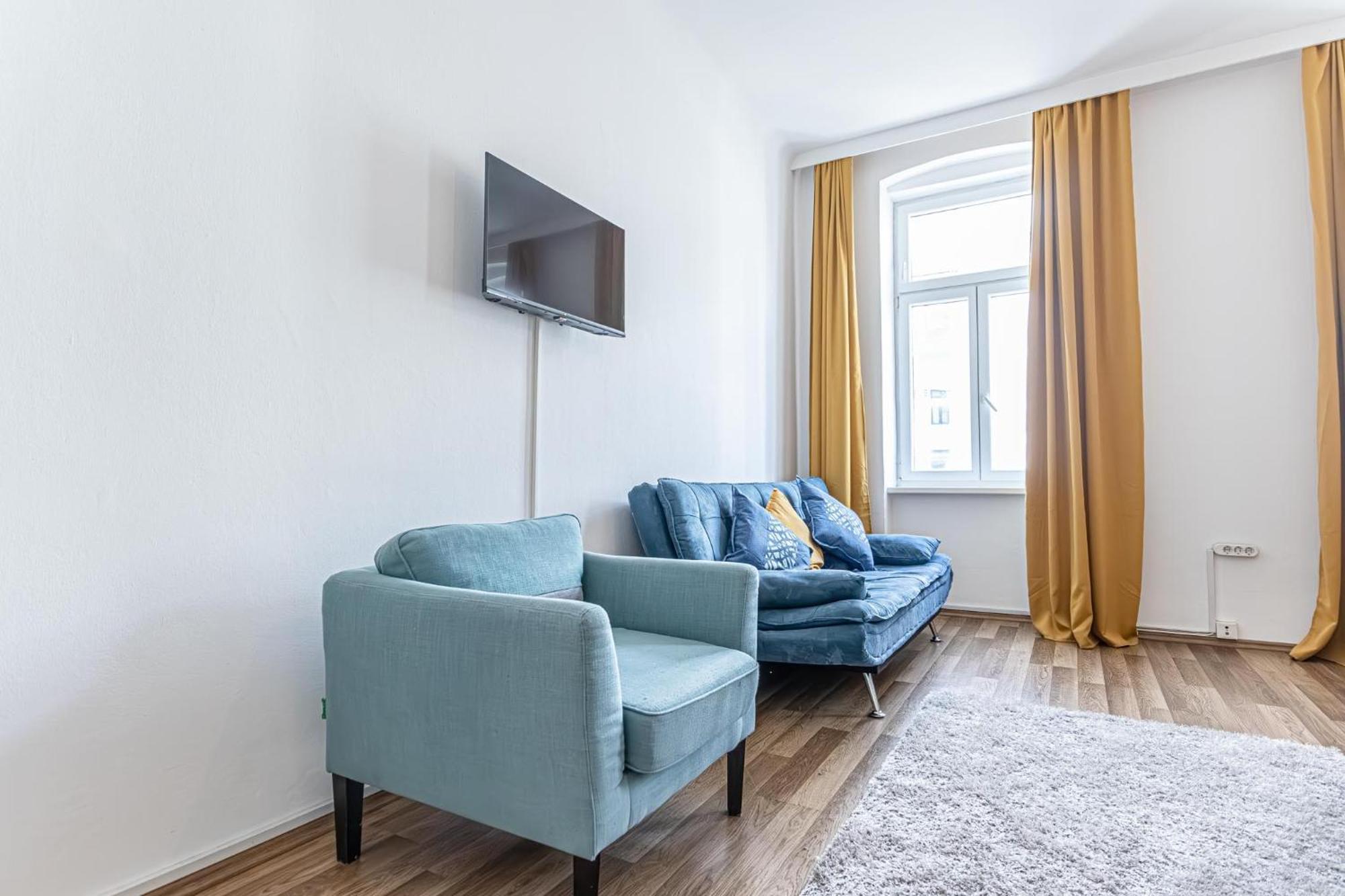 Explore Vienna: 1br Retreat Near Westbahnhof Vídeň